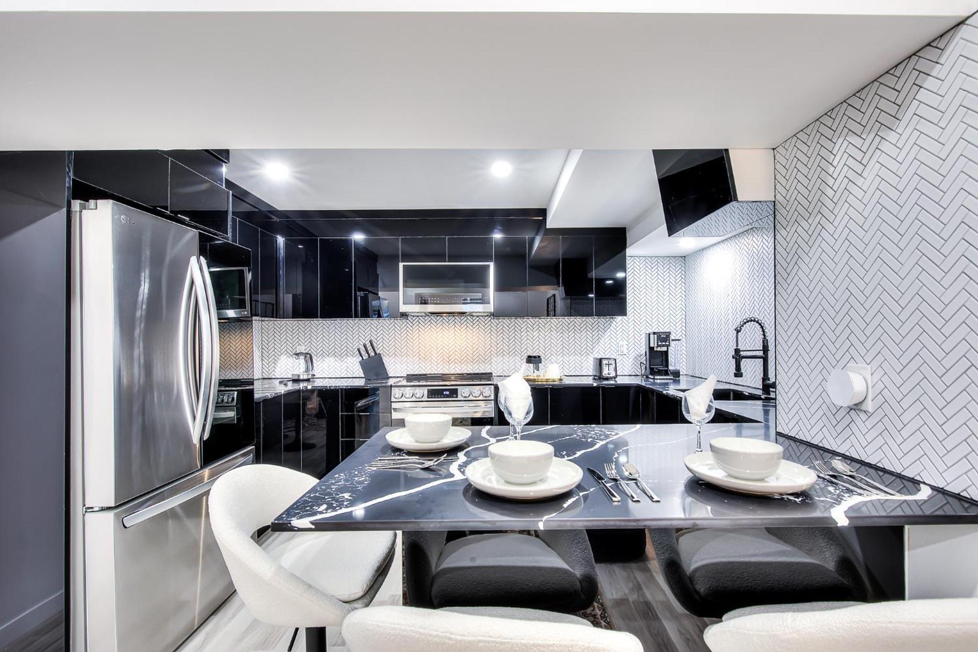 Ndg Dreams! New & Modern 3Br Easy City Life Montreal Exteriér fotografie