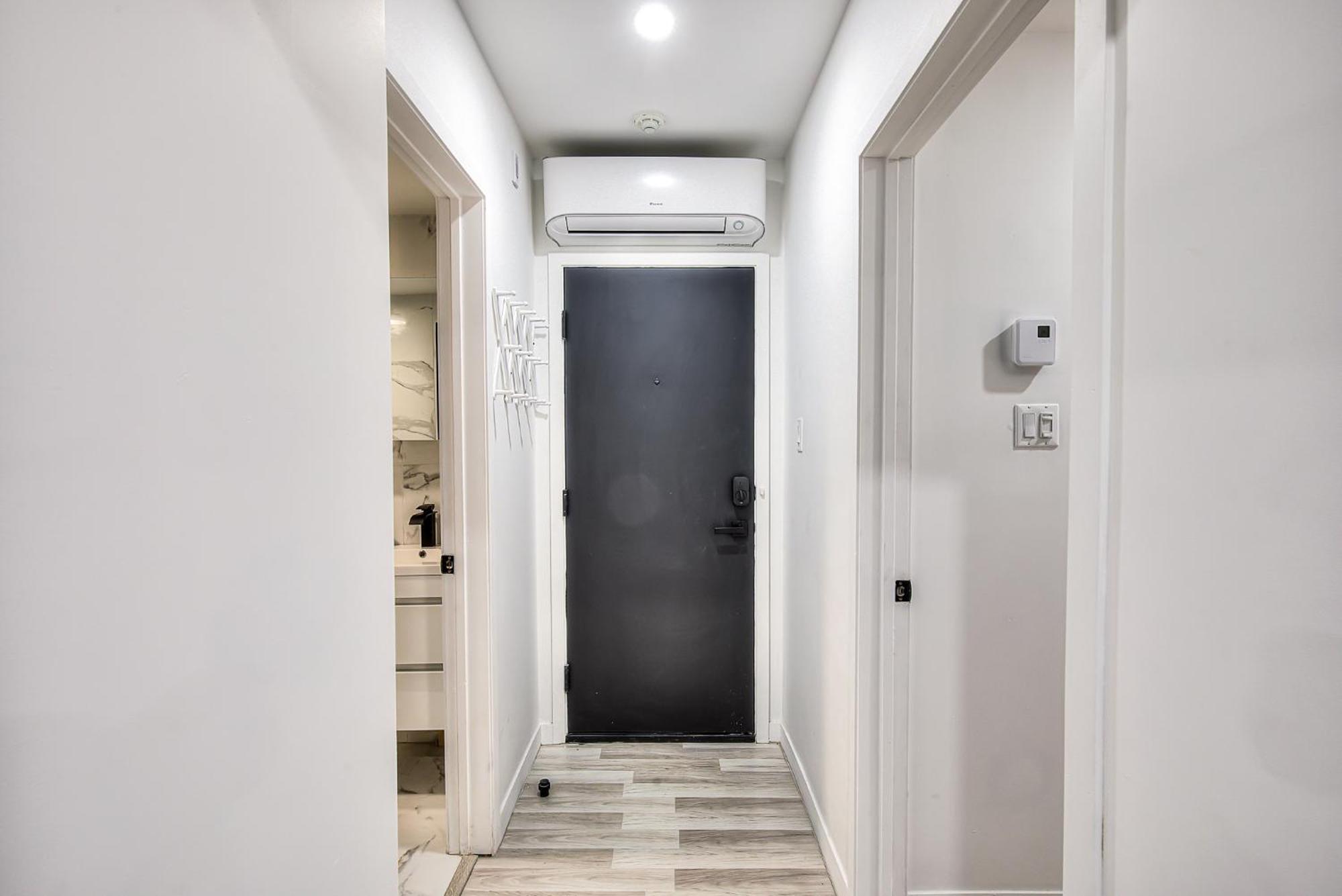 Ndg Dreams! New & Modern 3Br Easy City Life Montreal Exteriér fotografie