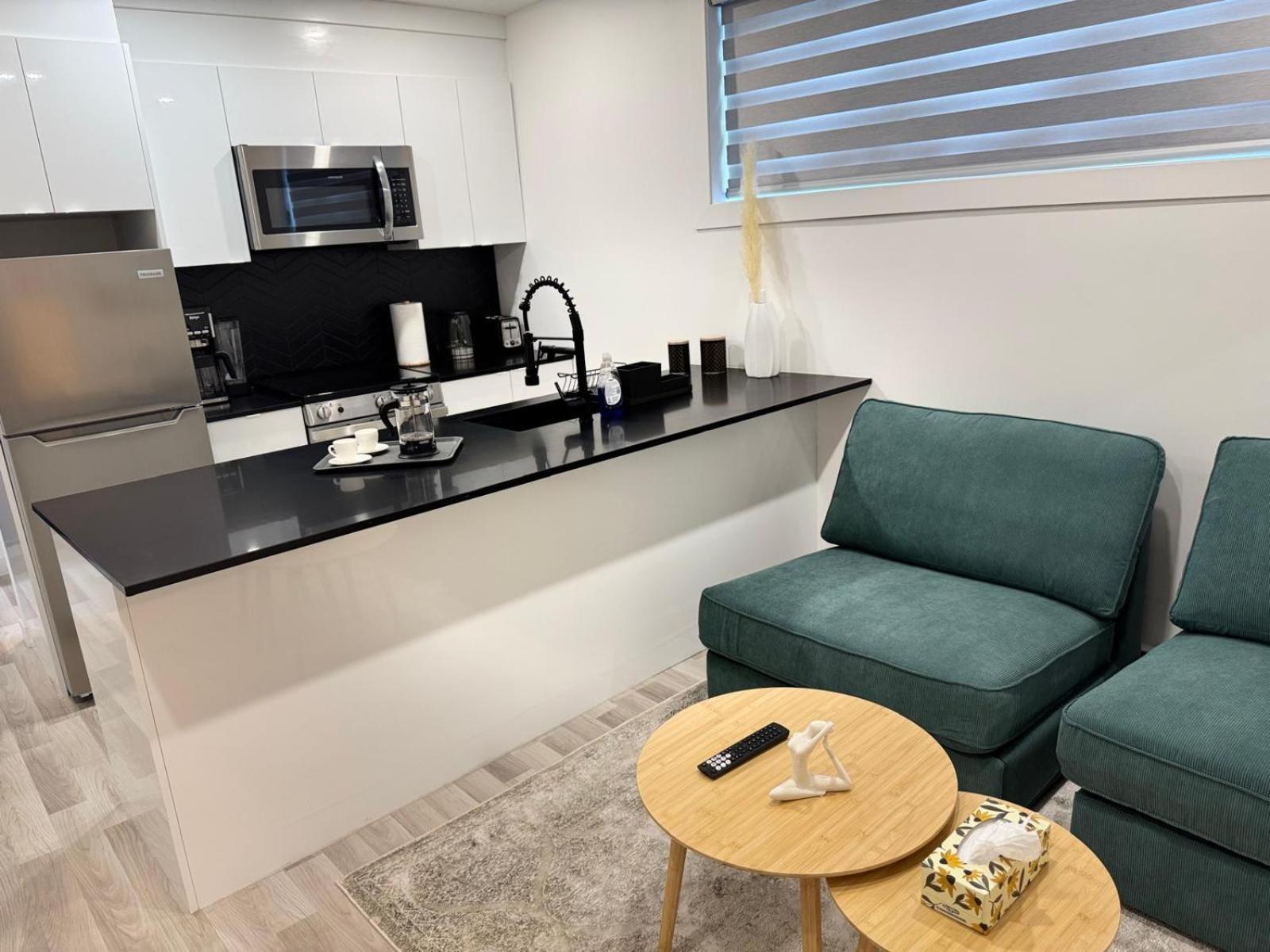 Ndg Dreams! New & Modern 3Br Easy City Life Montreal Exteriér fotografie